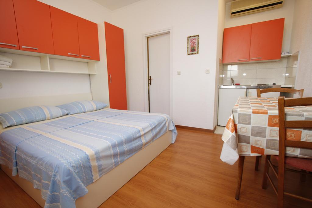 Apartments Lidus マカルスカ 部屋 写真
