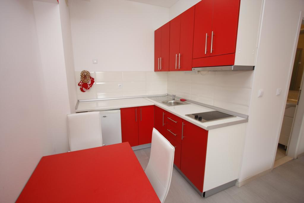 Apartments Lidus マカルスカ 部屋 写真