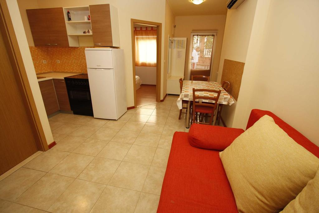 Apartments Lidus マカルスカ 部屋 写真